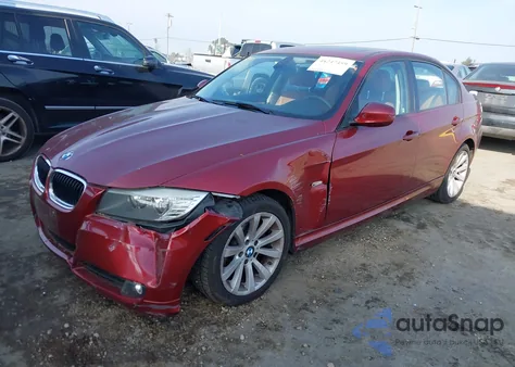 2011 BMW 328I z USA, uszkodzony, nr VIN WBAPH5C52BA998996